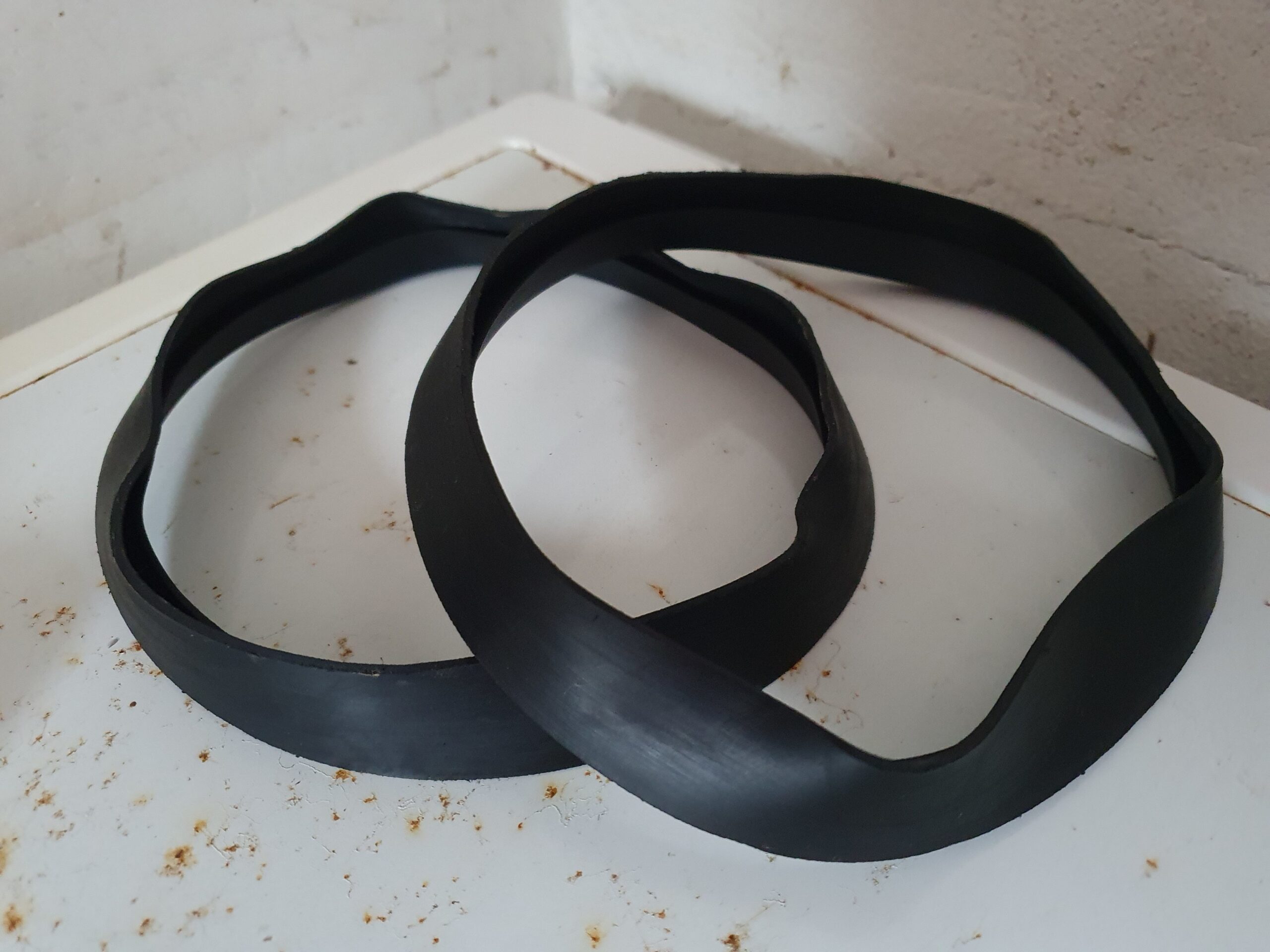 PARTS: New Rubber Seal for Globe necks