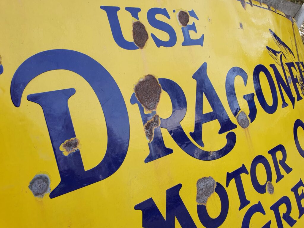 Dragonfly Motor Oil Now Sold! Vintage Automobilia